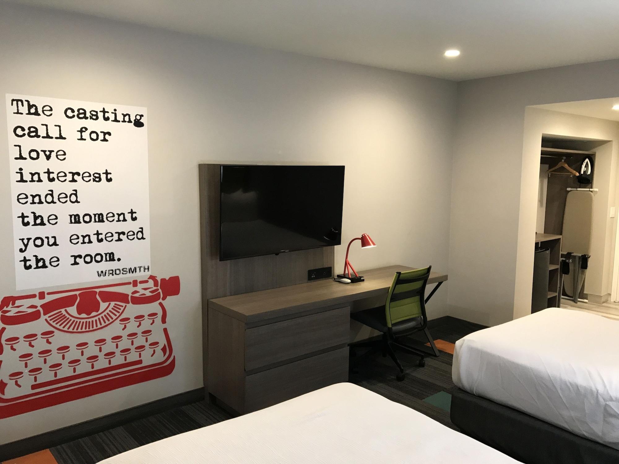 Mini-hôtel Rodeway Near Melrose Ave