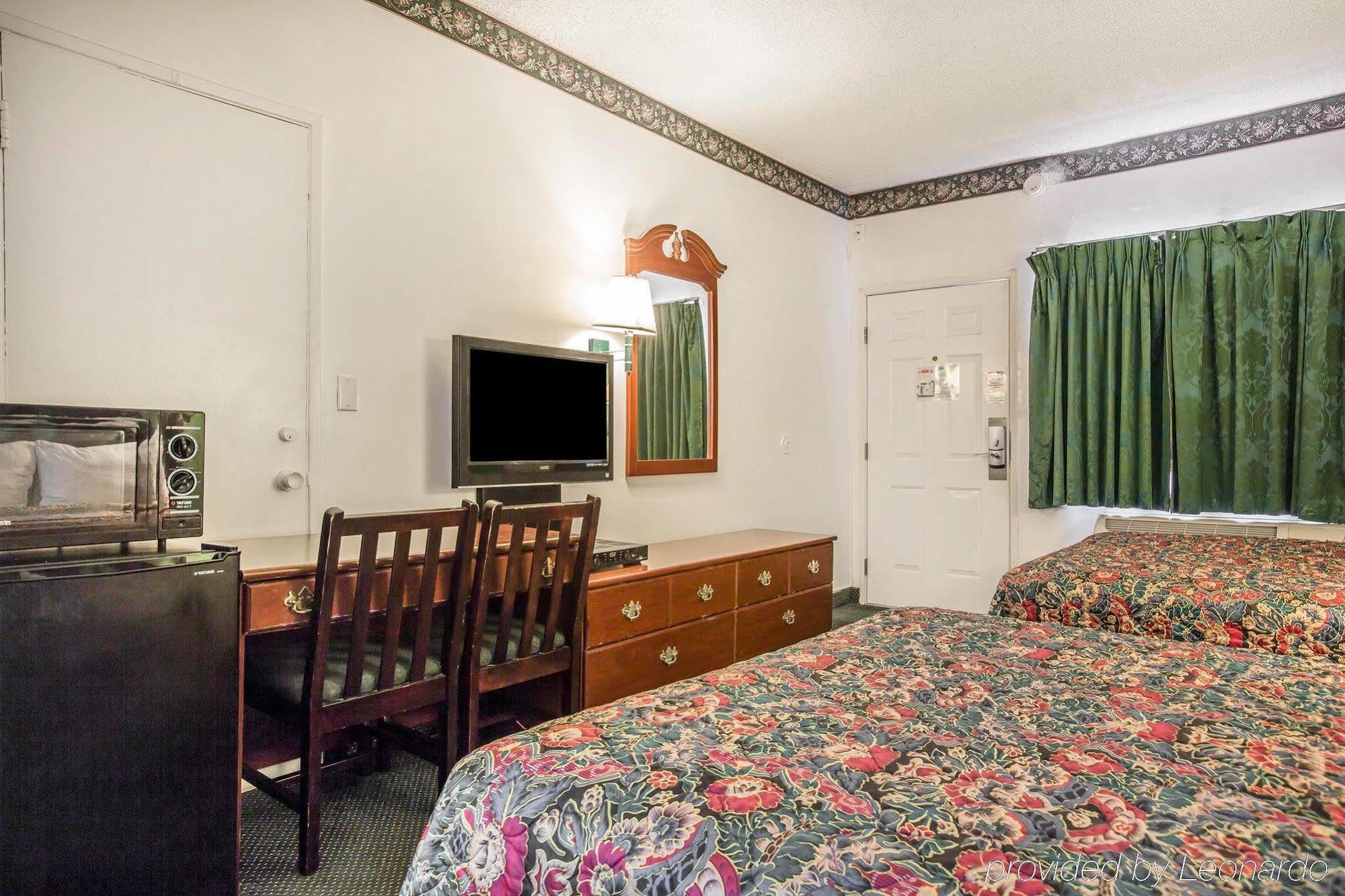 Rodeway Near Melrose Ave Mini-hôtel 2*